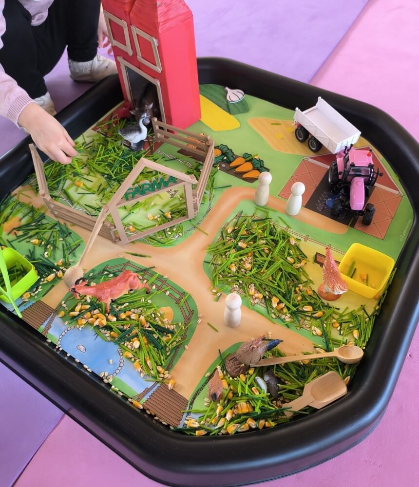 Farma – Podložka do Tuff Tray MINI/MAXI